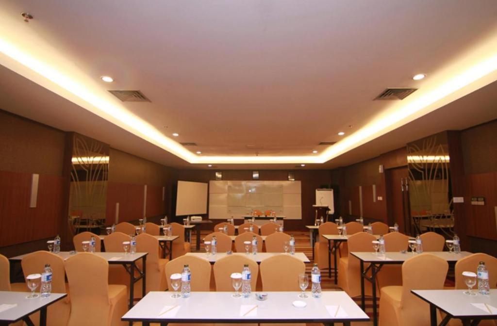 Hotel Falatehan Cakarta Dış mekan fotoğraf